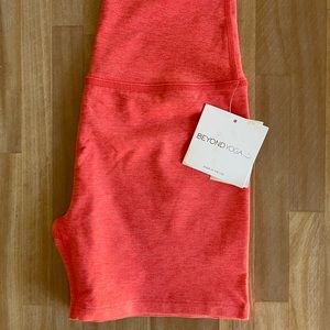 NWT Beyond Yoga Bike Shorts